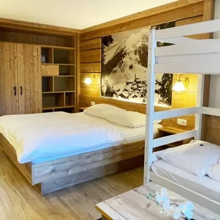 فندق مبيت وإفطار Hotel-restaurant Edelweiß