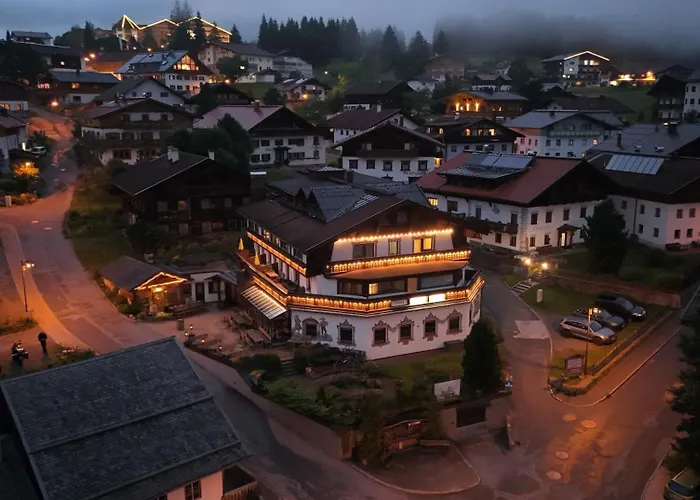 Hotel Edelweiß Garni - Berwang