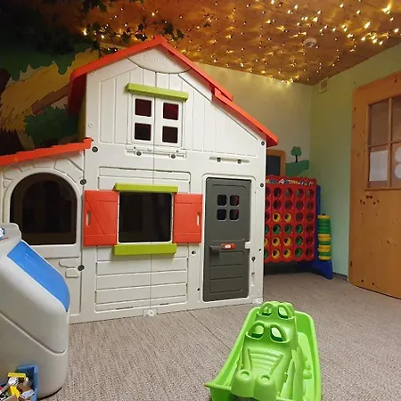 Edelweiß Garni - ברוואנג