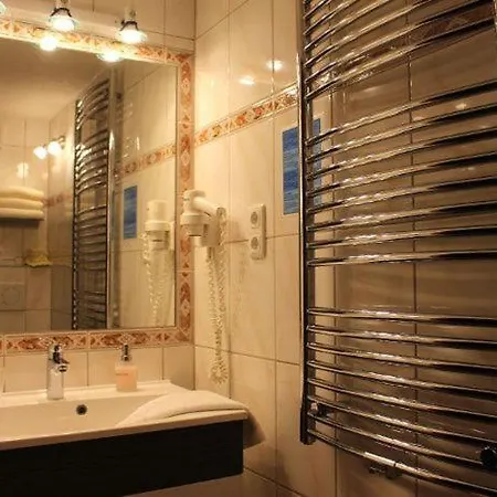 Edelweiß Garni - 4*