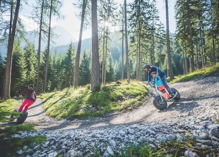 Hotel Edelweiß Garni - 4*